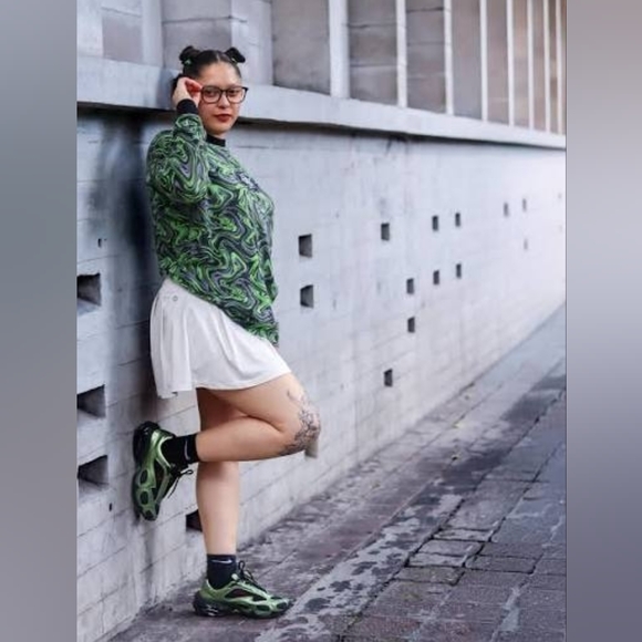 Women's Nike Air Max Muse 'Metallic Oil Green' - Picture 3 of 16